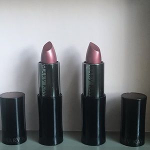2 Mary Kay Whipped Berries Creme Lipstick